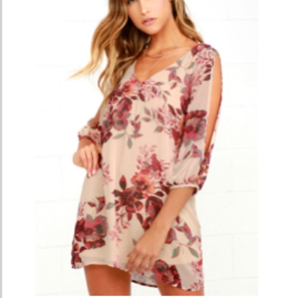 Lulu’s Long Sleeve Shift Dress